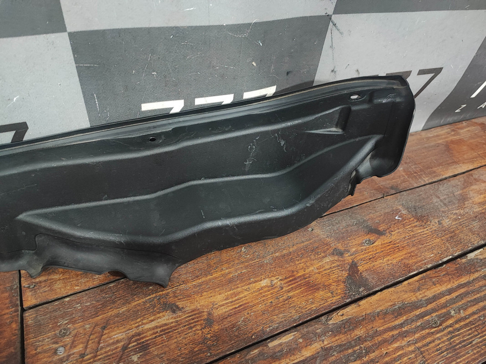 Пыльник крыла передний правого BMW X2 (F39) 17-23 Б/У Оригинал 51767424752