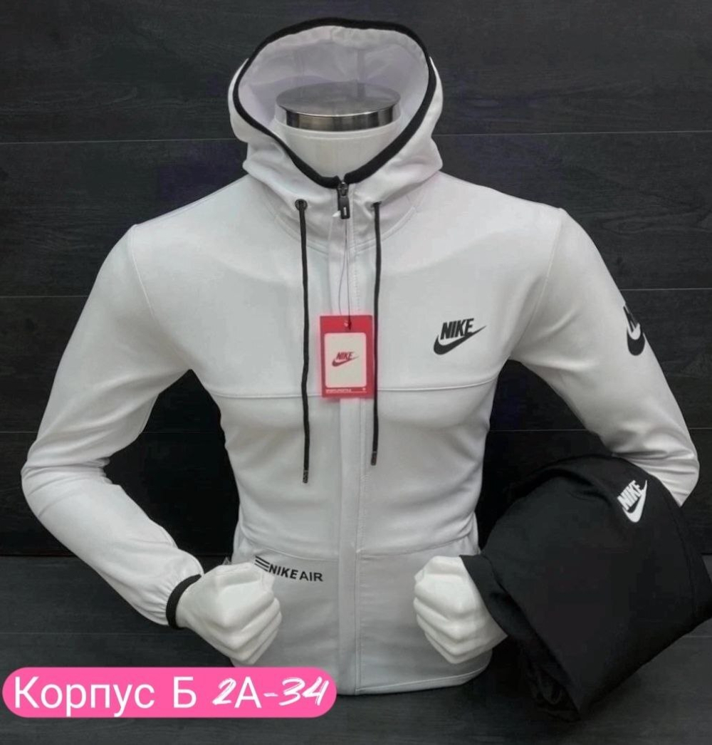 Спортивный костюм мужской