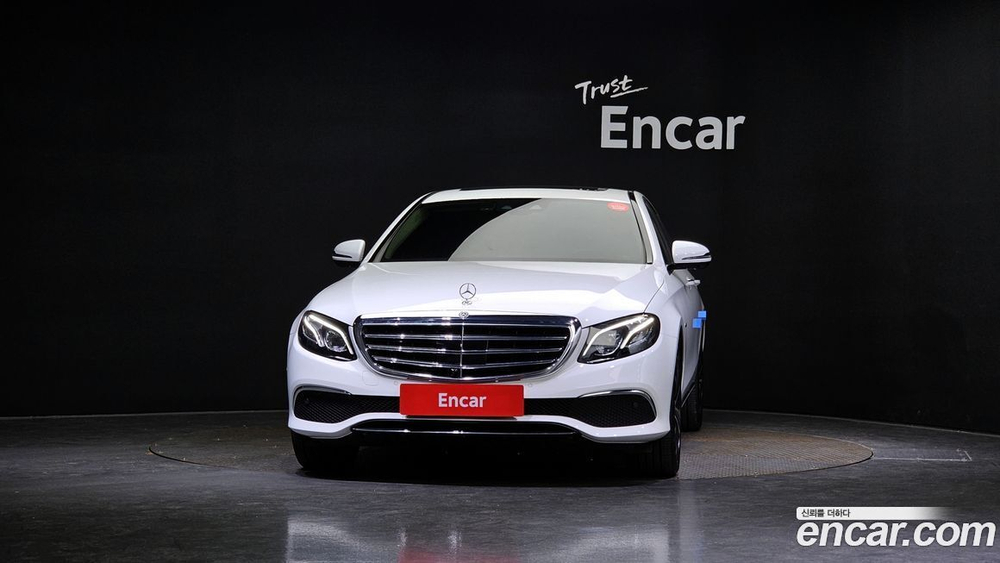 Mercedes-Benz E-Class W213 E300e 4MATIC Exclusive (06.2020)