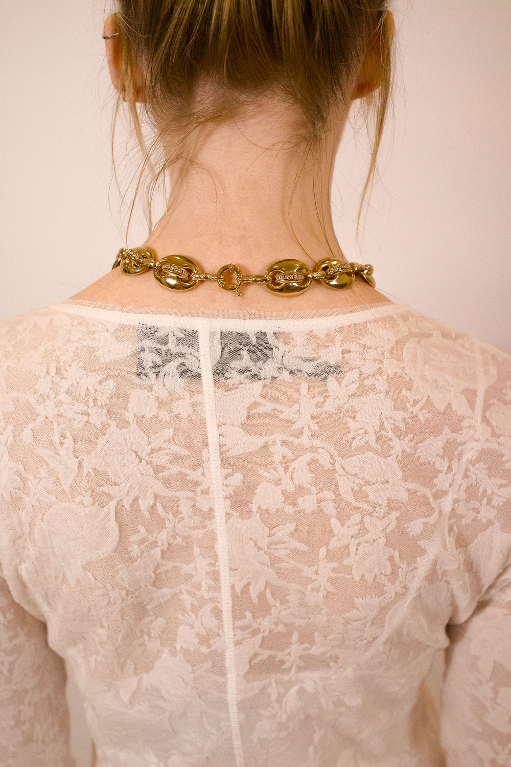 8390E24B-262A-4853-B5F3-A33D78DA2A82