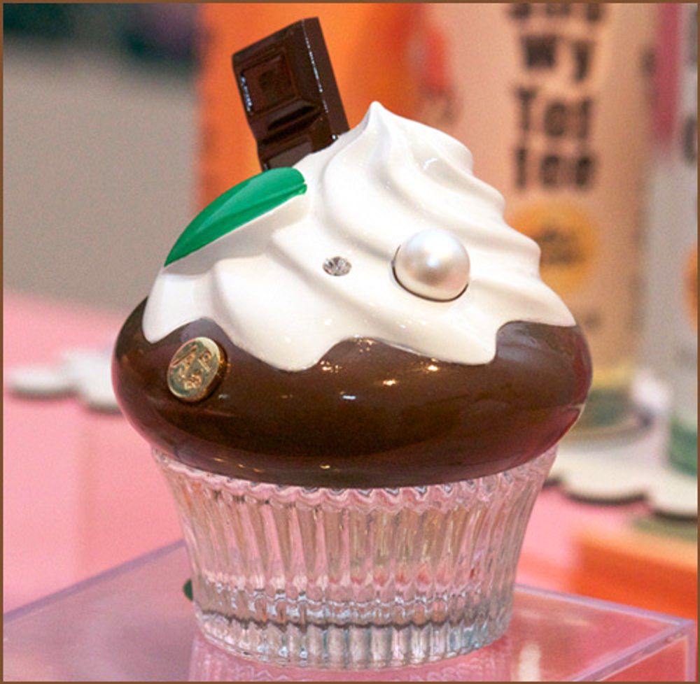 Alice and Peter Fancy Choco