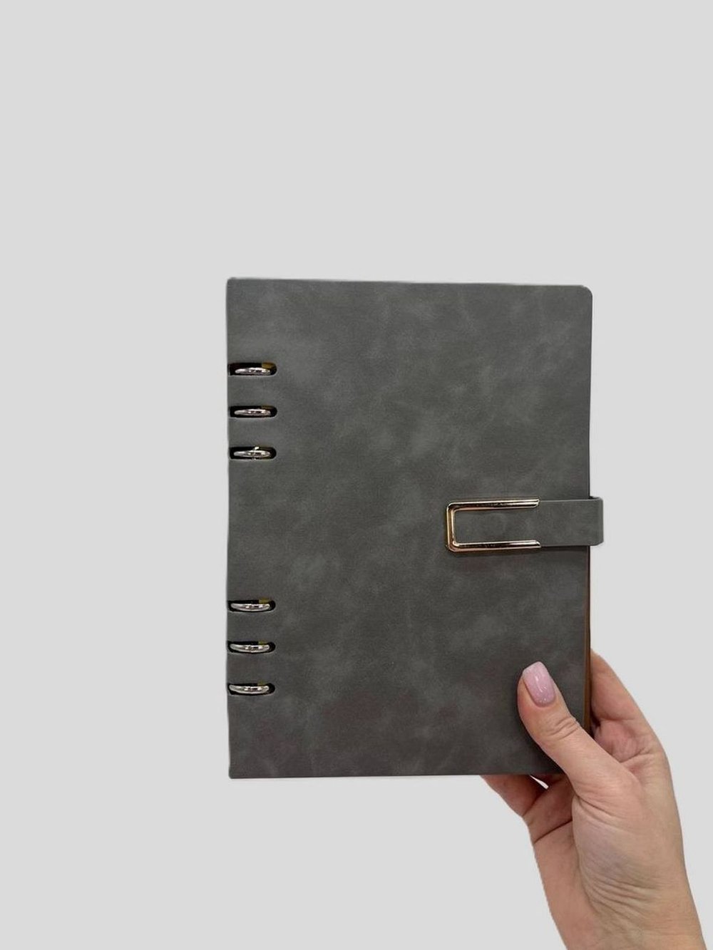 Блокнот органайзер А5 на кольцах 96 л. на магните в линейку серый (5919-5)