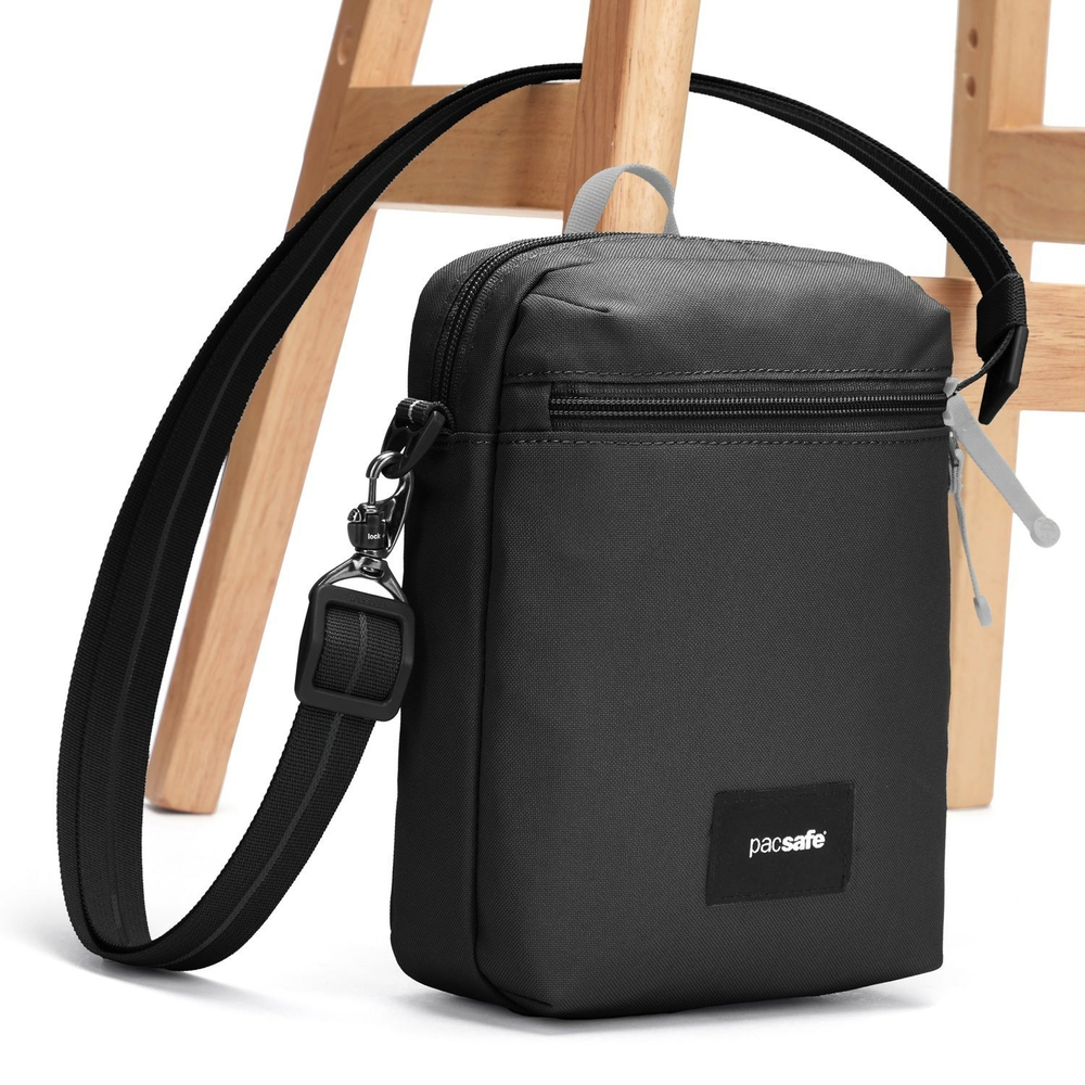 Сумка антивор Pacsafe GO Festival Crossbody, черная смола, 4,5 л.