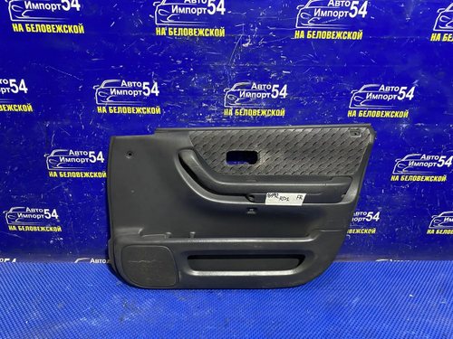 Обшивка двери Honda CR-V 1995-2001