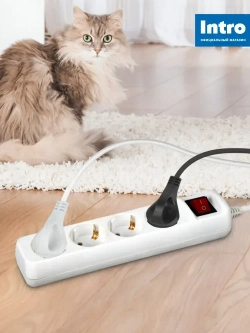 Удлинитель электрический Intro UES430-W с заземлением с выключателем 4 розетки 3 м ПВС 3x0,75мм2 10А белый