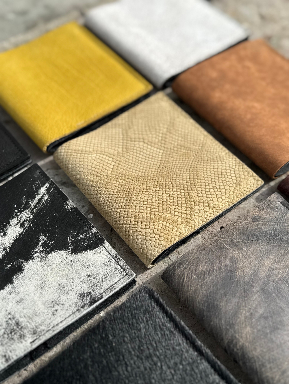 ARCHIVE Wallet Beton