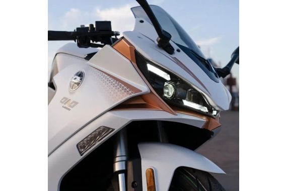 Электромотоцикл QJ MOTOR RX (5 кВт)