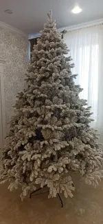 Заснеженная елка «Аляска» (Литая+пвх) от 1.8 м до 3 м