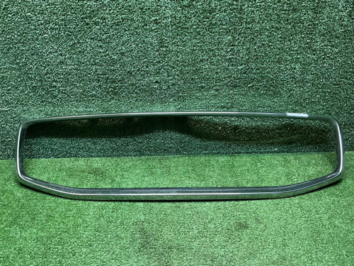 Накладка решетки радиатора Volvo S60 3 (2018-2024)