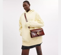 COACH СУМКА ЧЕРЕЗ ПЛЕЧО TABBY 26, КОРИЧНЕВЫЙ