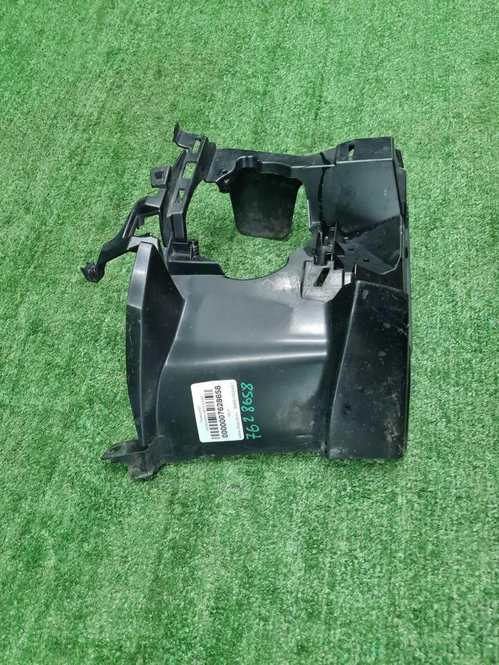 Кронштейн ПТФ правый BMW 3er F30 (2015-2020)