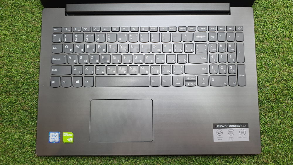 Ноутбук Lenovo i3-7/4Gb/FHD