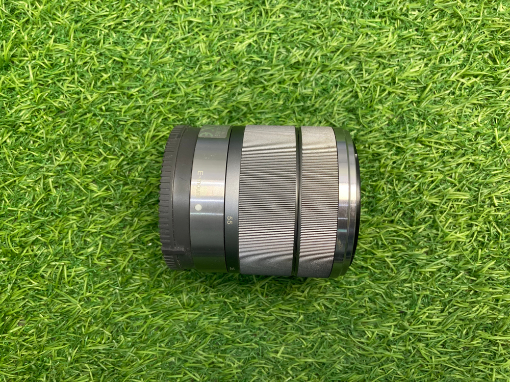 Sony 18-55mm 3.5-5.6 E OSS