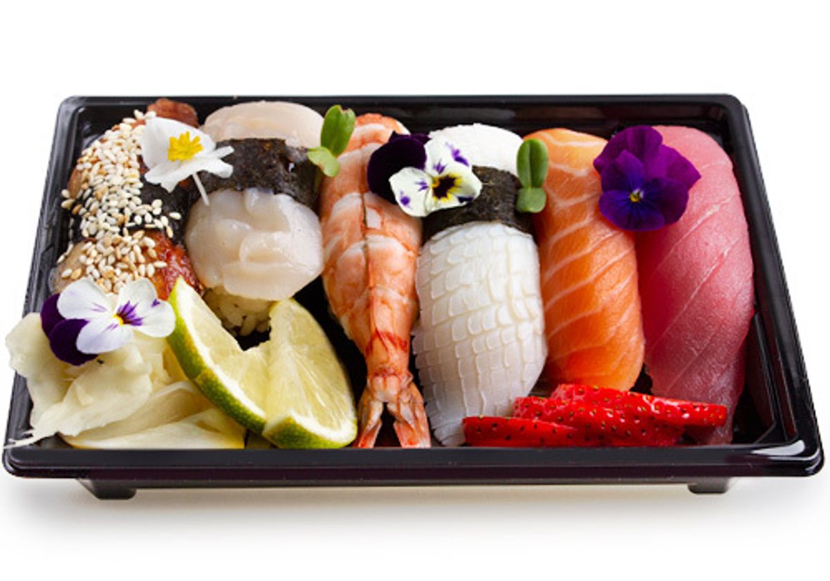 Японское ассорти суши "Попробуй всё", 6шт