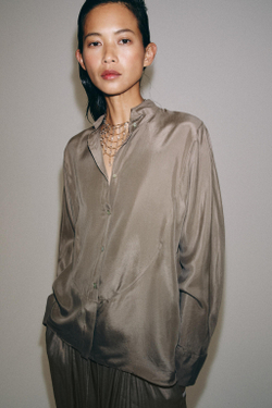 ZARA МЕТАЛЛИЧЕСКОЕ ОЖЕРЕЛЬЕ СО СТРАЗАМИ, ЗОЛОТИСТЫЙ