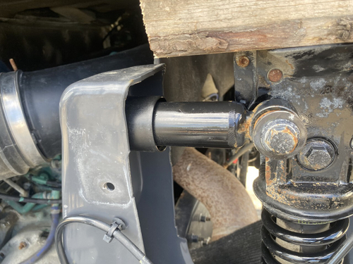 Амортизатор кабины 2018г