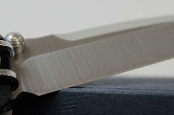 Складной нож Mcusta Classic Wave MC-0012 c клинком из стали VG-10, рукоять микарта