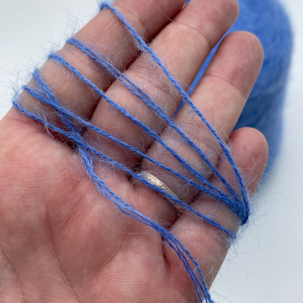 Filati Italiani S.P.A. 30% кашемир 50% супер кид мохер 20% полиамид