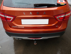 Фаркоп AvtoS для ВАЗ LADA VESTA SW, SW CROSS (2017-2023) с универсальной электрикой Smart(блок) и сертификатом в комплекте, арт.(VAZ-70+smart)