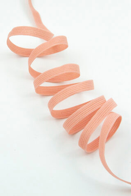 Резинка узкая бельевая 6 мм коралловый миндаль