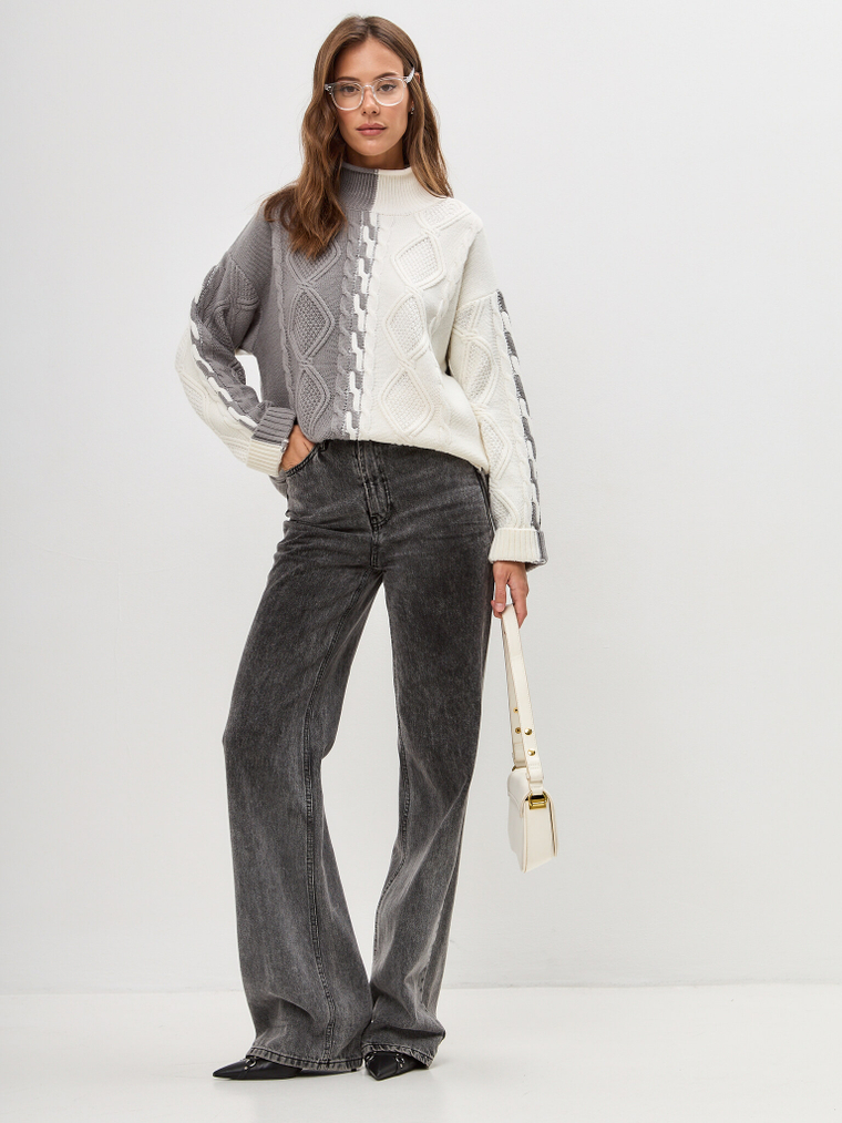 Свитер двухцветный