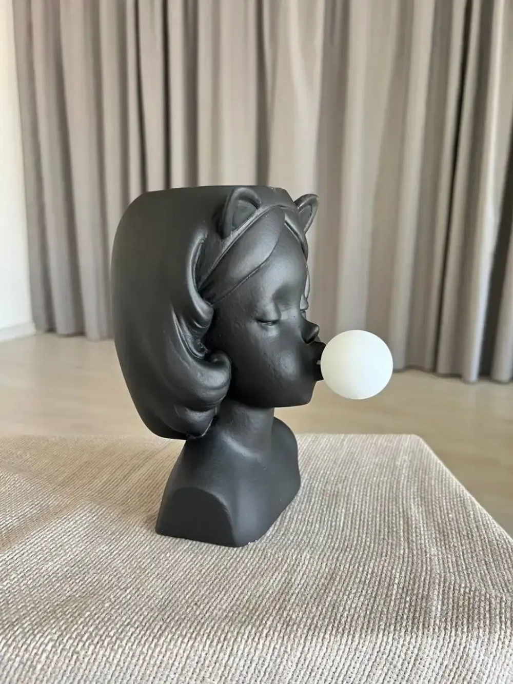 Кашпо для дома растений Девочка с пузырем Статуэтка