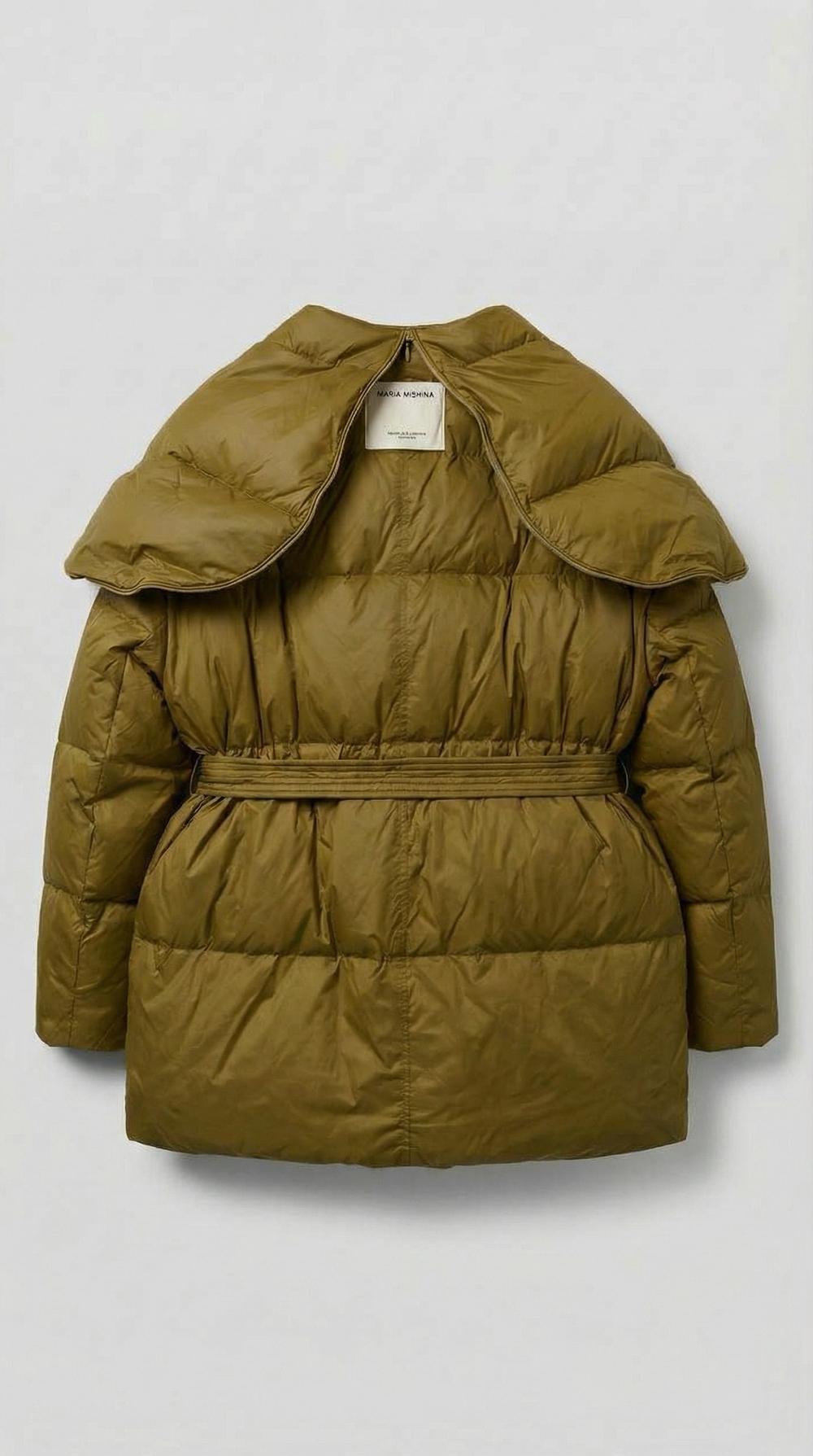 Пуховик с капюшоном YARMIN
