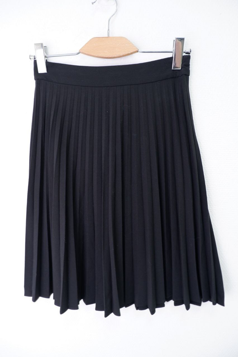 Юбка Stradivarius темная 46 размер