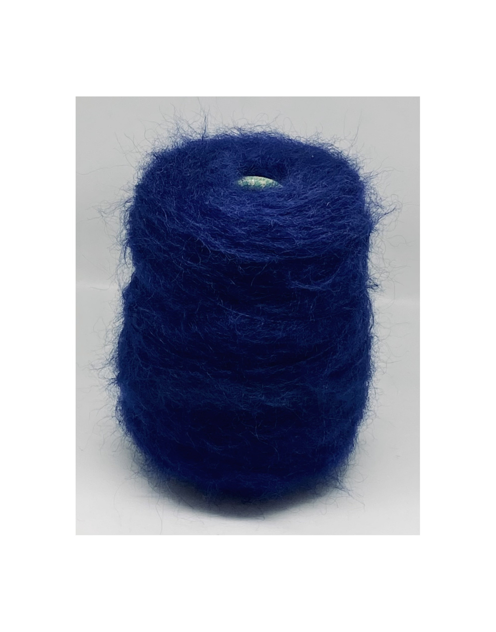 Пряжа на бобине (Италия) 70% мохер 30% п/а 100г-200м 530г