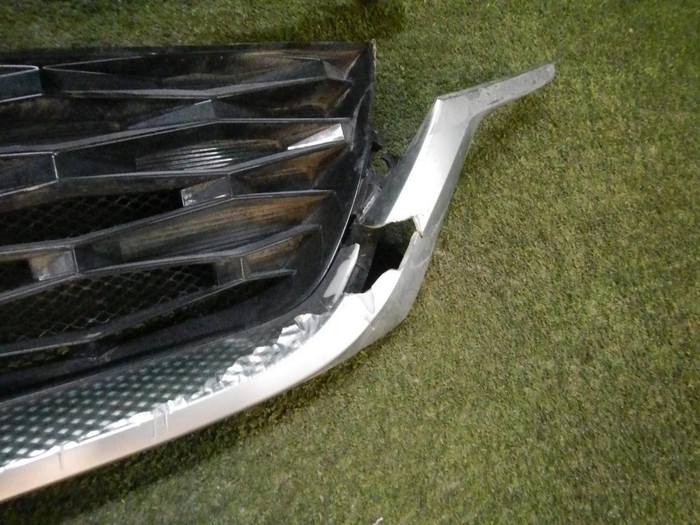 Решетка радиатора Kia Seltos (2019-н.в.)