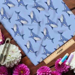 Ткань блэкаут киты на голубом фоне