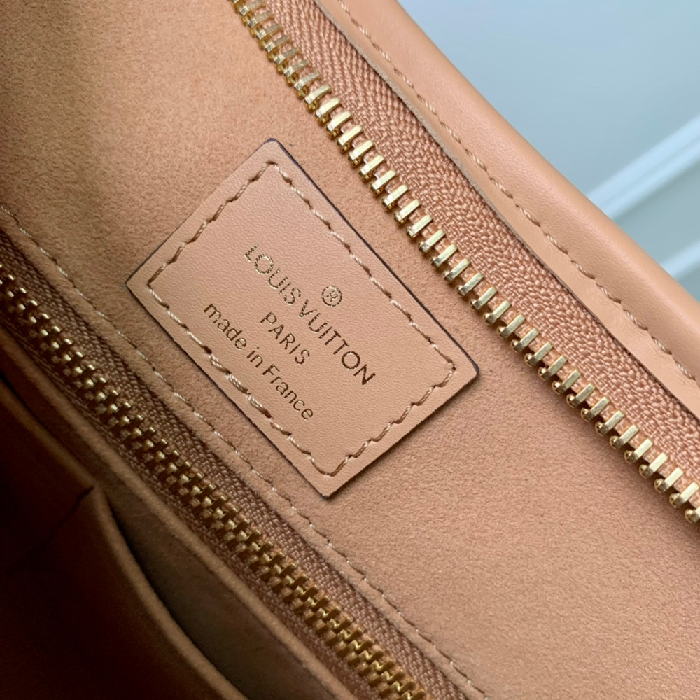 Louis Vuitton CarryAll PM