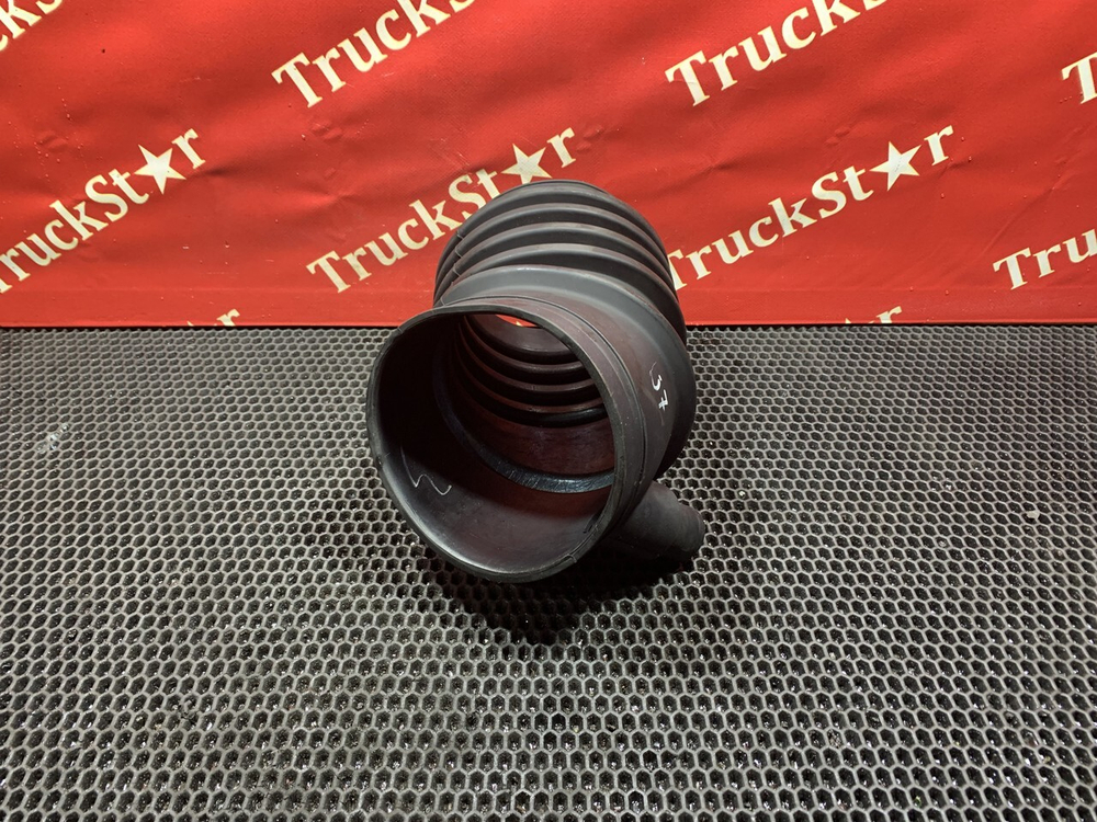 Патрубок воздушного фильтра 2023г.