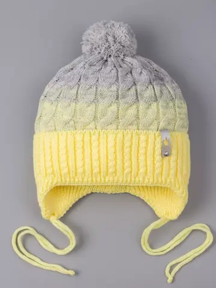 Шапка для девочки осенняя с завязками