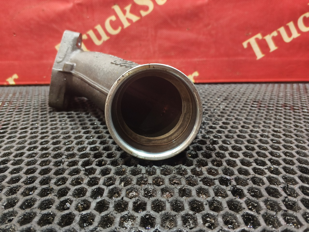 Патрубок системы охлаждения 2019г.