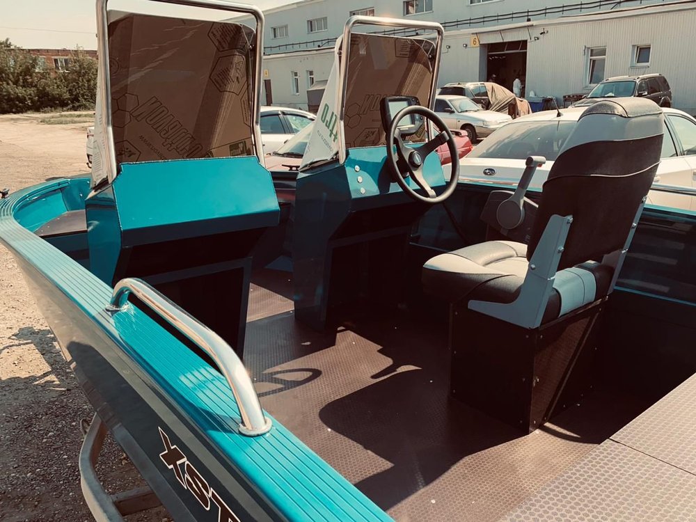 Алюминиевая лодка Xstream 420S