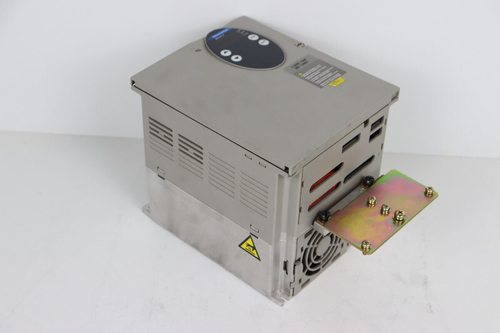 Б/у Schneider Electric ATV31HU22N4