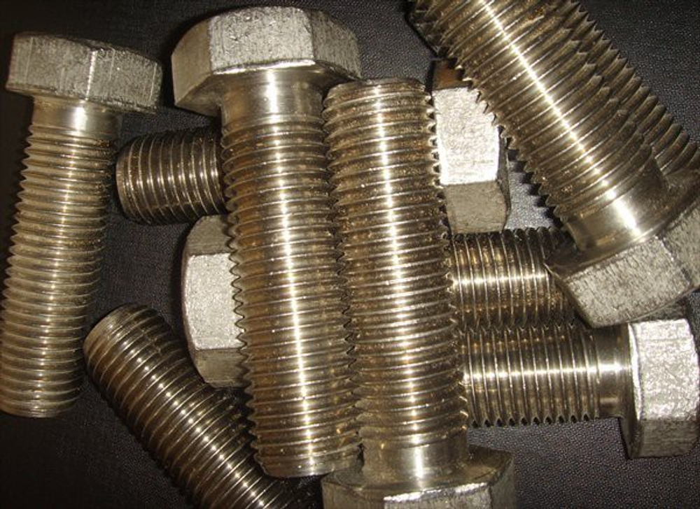 Крепежные изделия