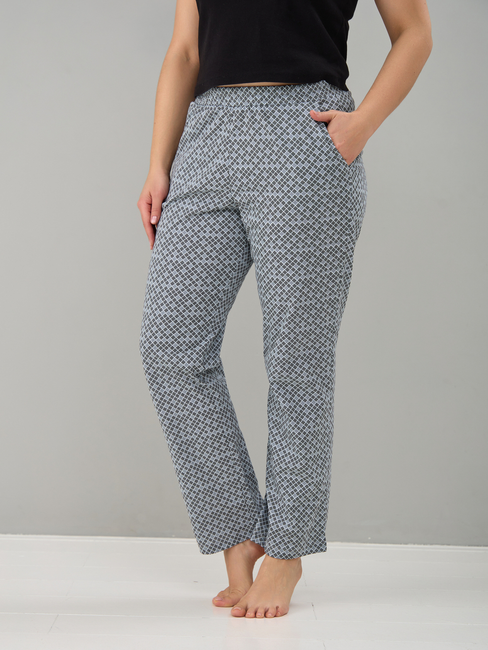 Брюки Б-18/ромбики-серочерные