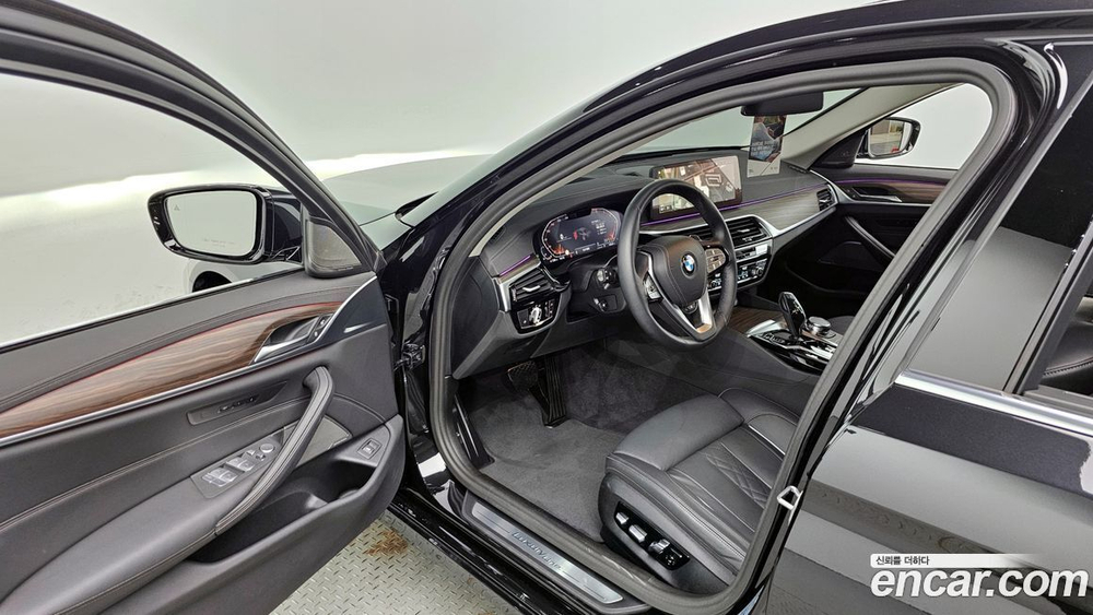BMW 5 Series (G30) 530i xDrive Luxury (01.2023)