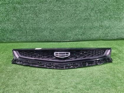 Решетка радиатора Geely Tugella (2022-н.в.)