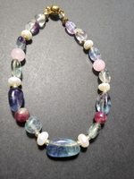 Браслет из натурального камня, авторская работа из Флюорита, Жемчуга, Кварца и Турмалина "Магический"