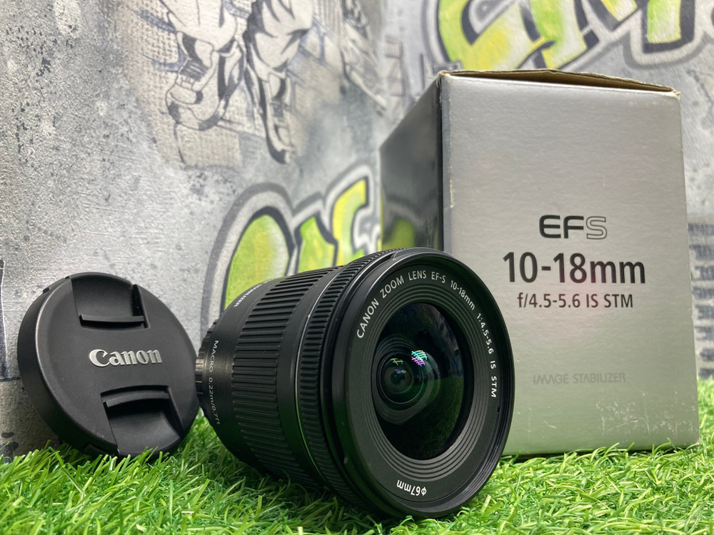 Canon EF-S 10-18mm 4.5-5.6 IS STM