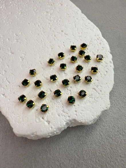 Шатоны 4 мм, Нефрит в золоте, 25 шт