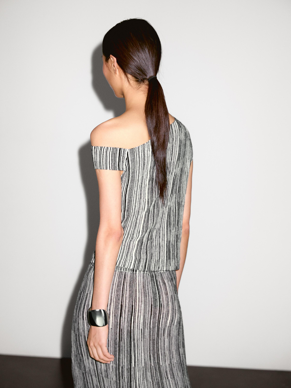 Massimo Dutti Вязаный топ с полосатым узором, черный