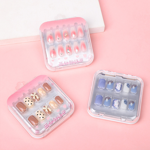 Накладные ногти с дизайном "Box"