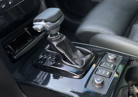 Ручка АКПП черная Infiniti QX70 M37 G37 QX80 QX56 FX37 QX50