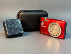 Nikon Coolpix S2700