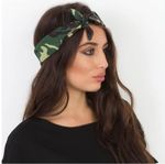 Камуфляжная зеленая бандана фото