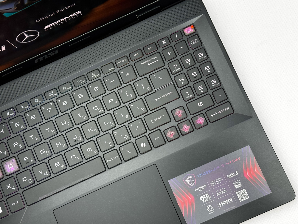 Игровой ноутбук MSI Crosshair I7-14700HX / RTX 4070 / 16GB / 1TB / 2.5K / 240Hz / Win11 / Русско-Английская клавиатура